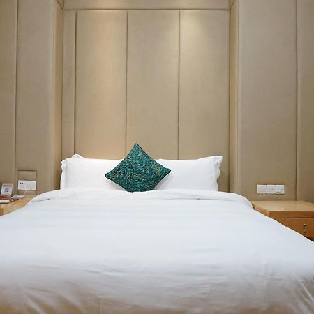Paco Hotel Ouzhuang Metro Guangzhou-Free Shuttle To Canton Fair Extérieur photo